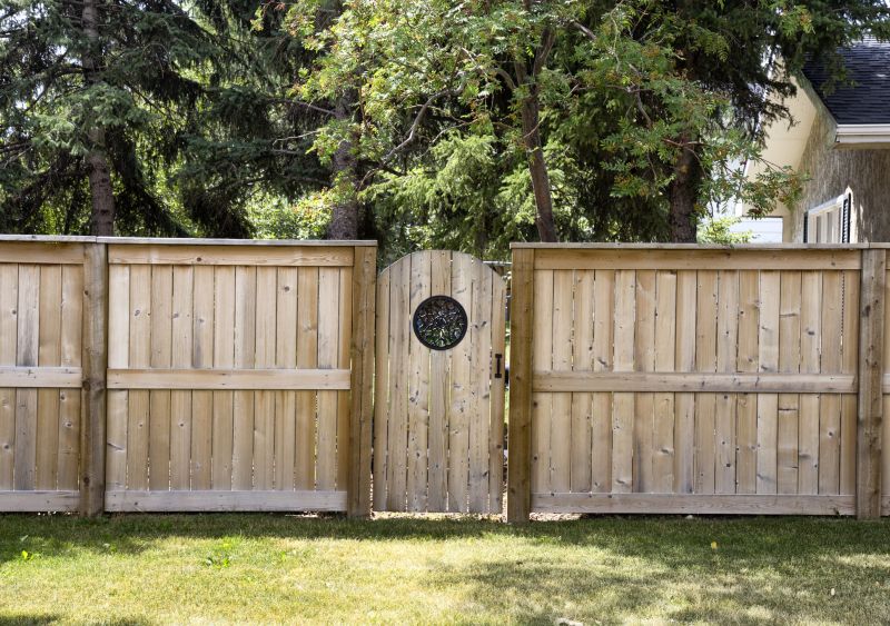 Shadowbox Fence Installation in Pearland, TX